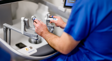 HUGO™ | minimally invasive surgery | Swiss Medical Network